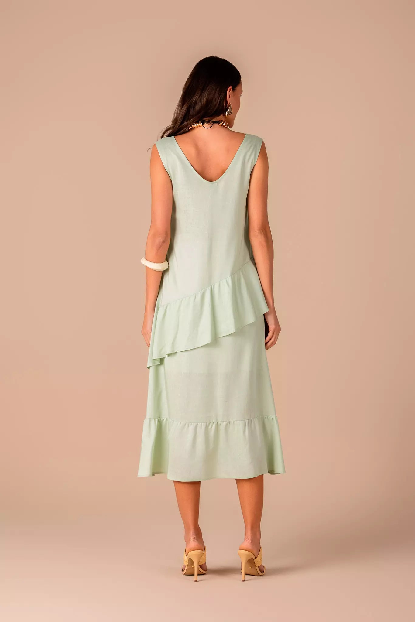 vestido viscose longuete alça larga com babados